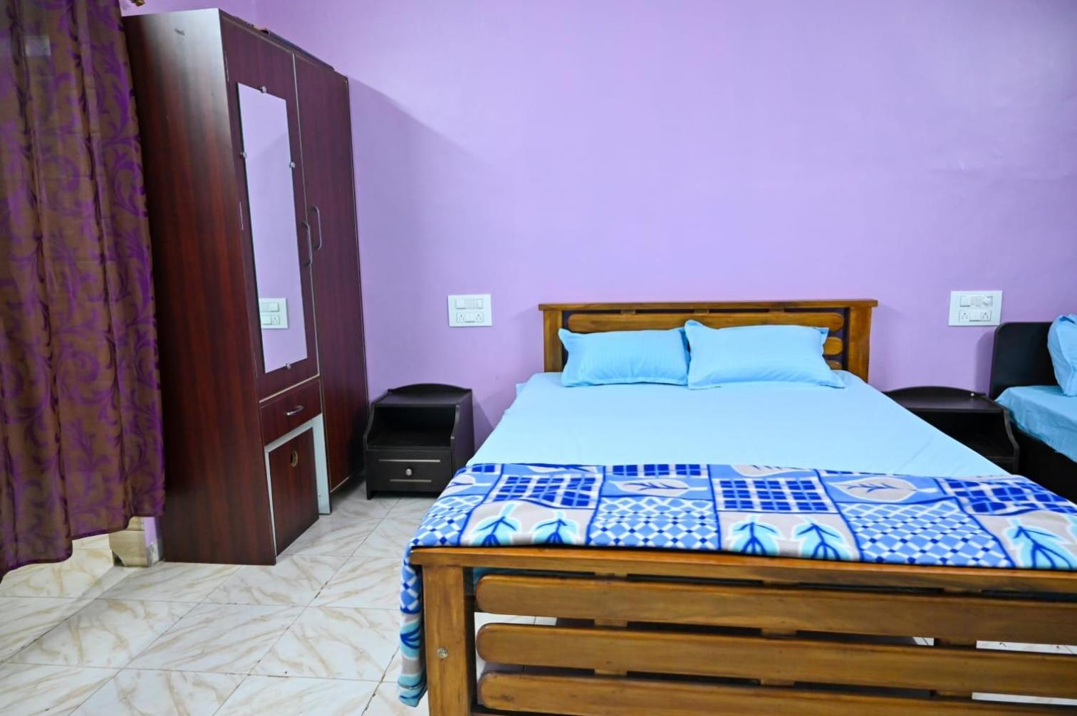 Hotel The Shadaxari Nilaya Gokarna  Esterno foto